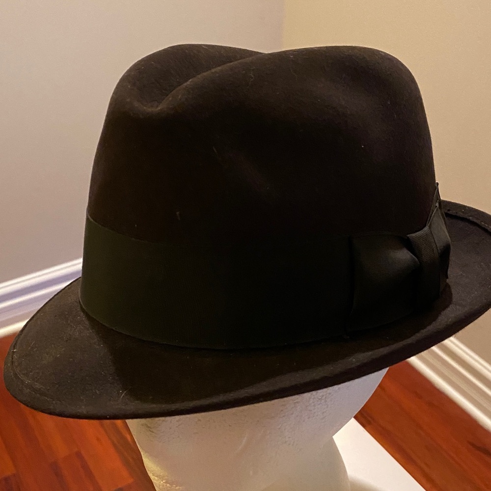 Allyn St. George Beautiful Fedora Hat